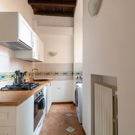 Appartement Casa Parlamento, Al Centro Di Rome
